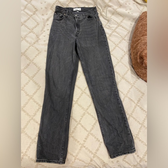 Abercrombie & Fitch Denim - Abercrombie 90’s Straight Ultra High Rose Curve Love 26 L